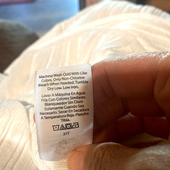 Time and Tru Womens Turtleneck Long Sleeve Pullover Sweater. Magenta off-white M - Picture 6 of 6